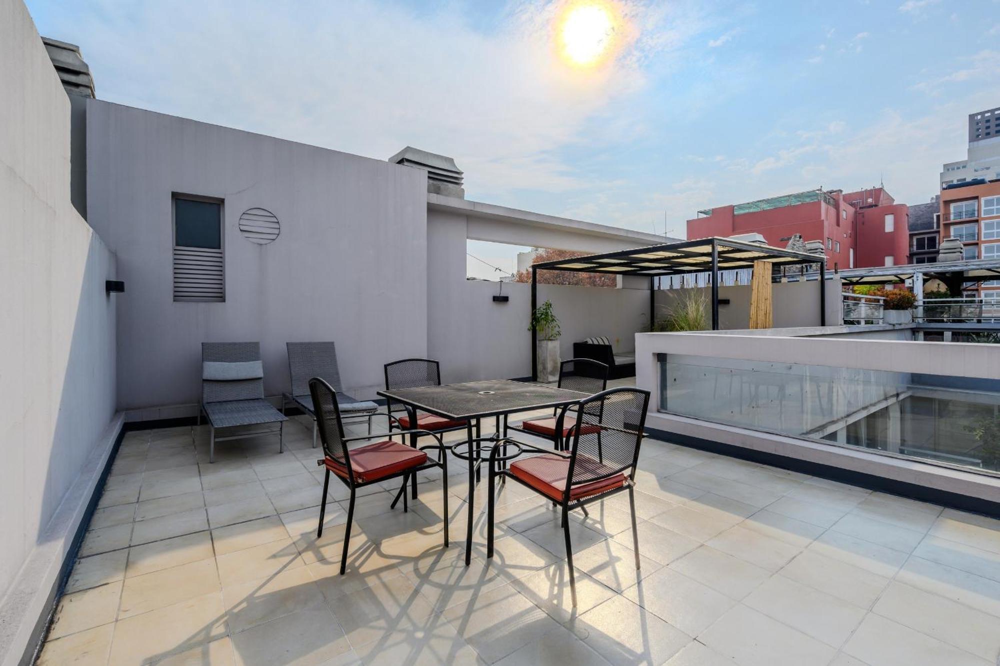 Great With Private Terrace & Chill Out Area. Apartment