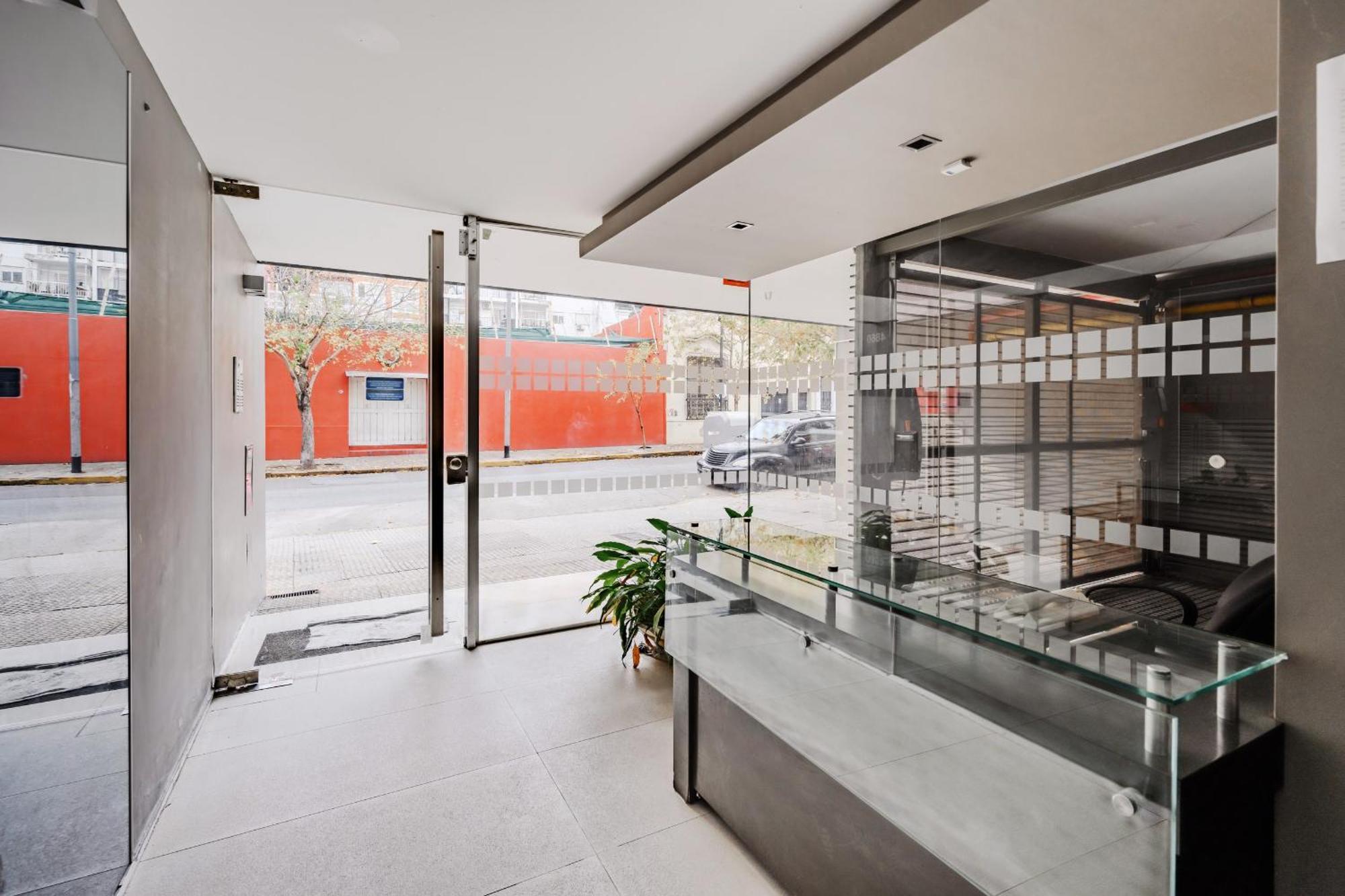 Apartment Great With Private Terrace & Chill Out Area. *